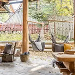 Javorina Гостевой дом 3*